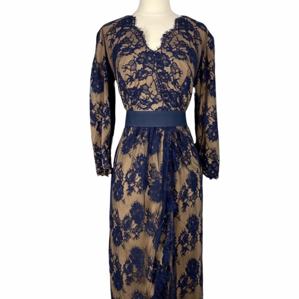 TADASHI SHOJI Navy Blue and Beige Scallop Lace Belted Dress